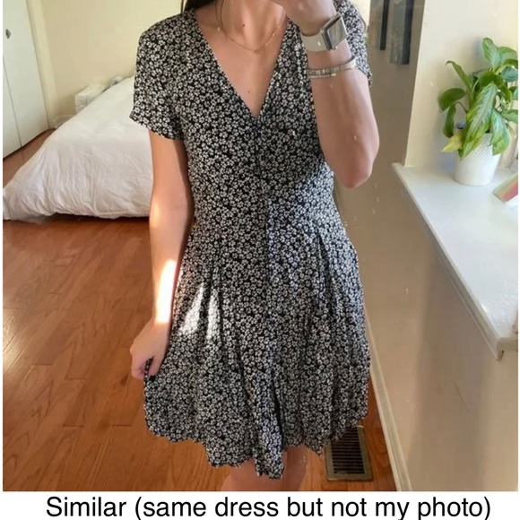 LAST CHANCE Abercrombie & Fitch Floral Button Up Dress - Picture 2 of 7